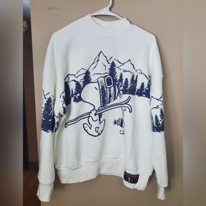 NWT Snoopy Ski Sweatshirt